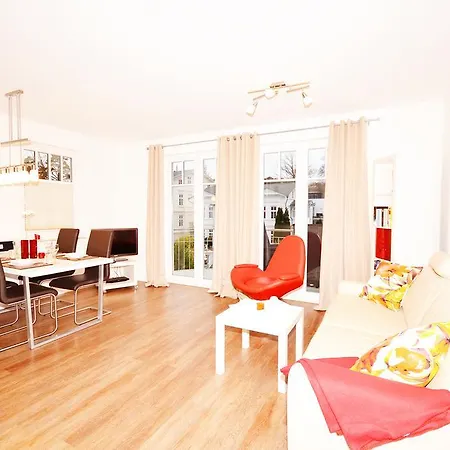 Komfort-ferienwohnung Rosa Nr. 6 By Meer-ferienwohnungen דירה Sellin (Rugen)